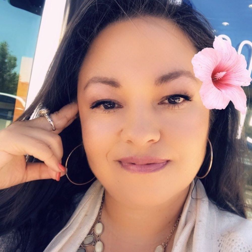 Meet your Posher, Mauricia
